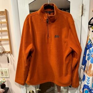 GAP 3 quarter zip sweatshirt